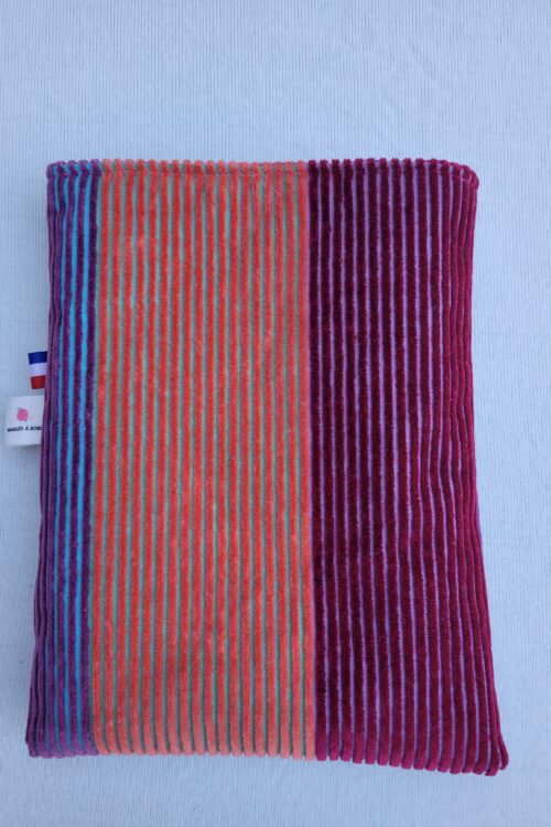 20260905_080906 Pochette à livres Pop Chaud