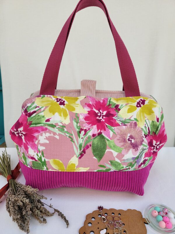 Sacs à projets et accessoires pour tricot crochet broderie rouge fleuri rose