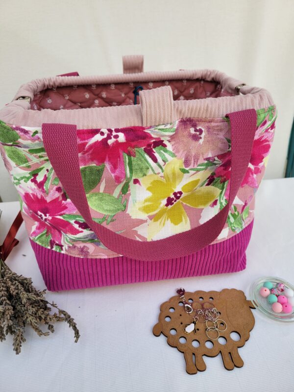 Sacs à projets et accessoires pour tricot crochet broderie rouge fleuri rose