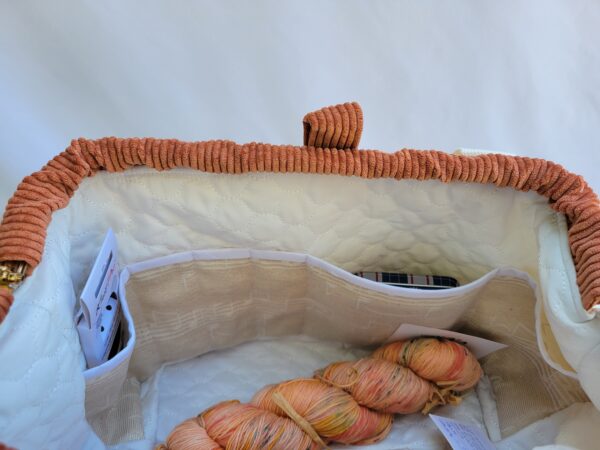 Sac-musique5 Sacs à projets et accessoires pour tricot crochet broderie motifs notes de musique