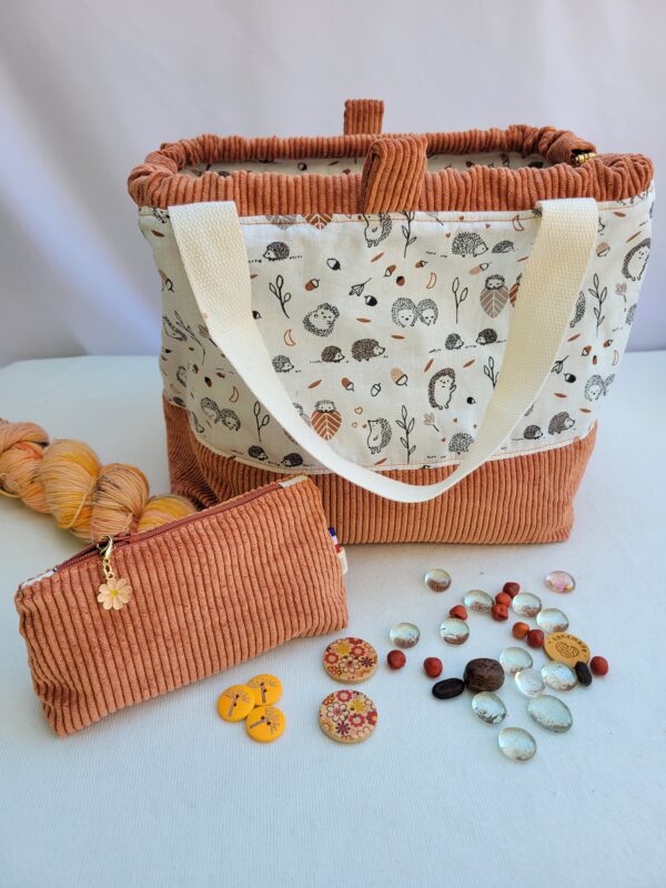 Sac-pochette-commande Sacs à projets et accessoires pour tricot crochet broderie motifs hérissons