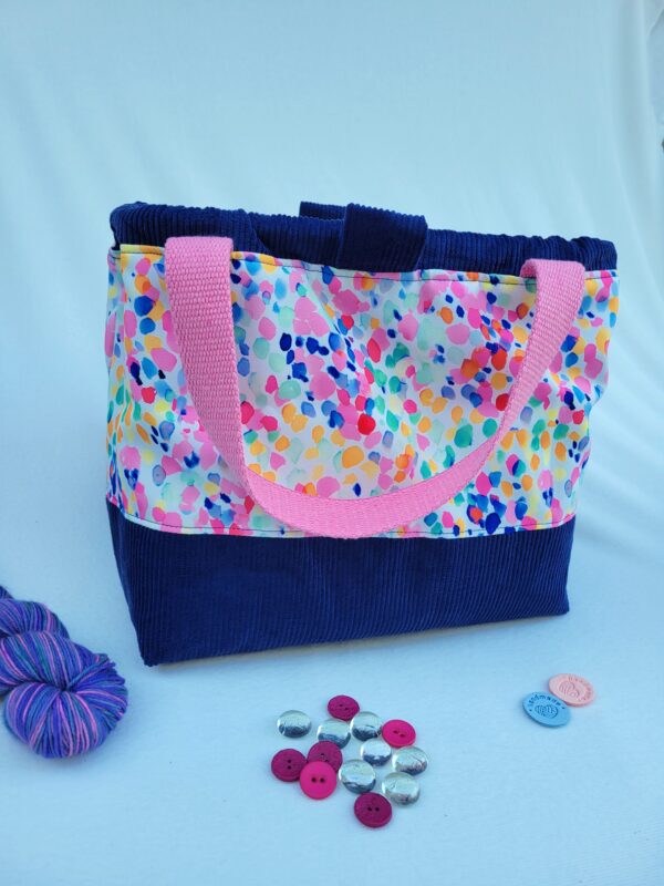 Sac_bleu_rose sac à projet tricot crochet broderie bleu rose