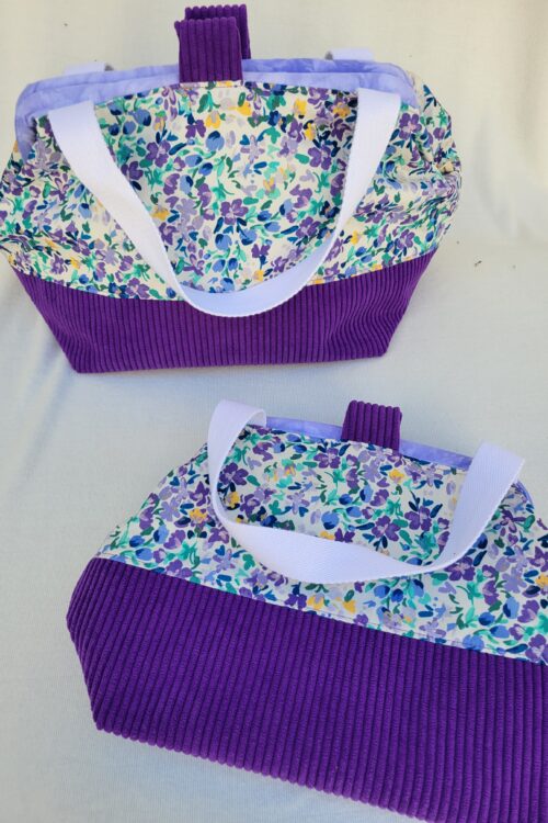 Sac à projets petit format fleurs violettes