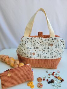 Sacs à projets et accessoires pour tricot crochet broderie motifs hérissons