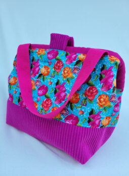 sac à projet tricot crochet broderie fuschia