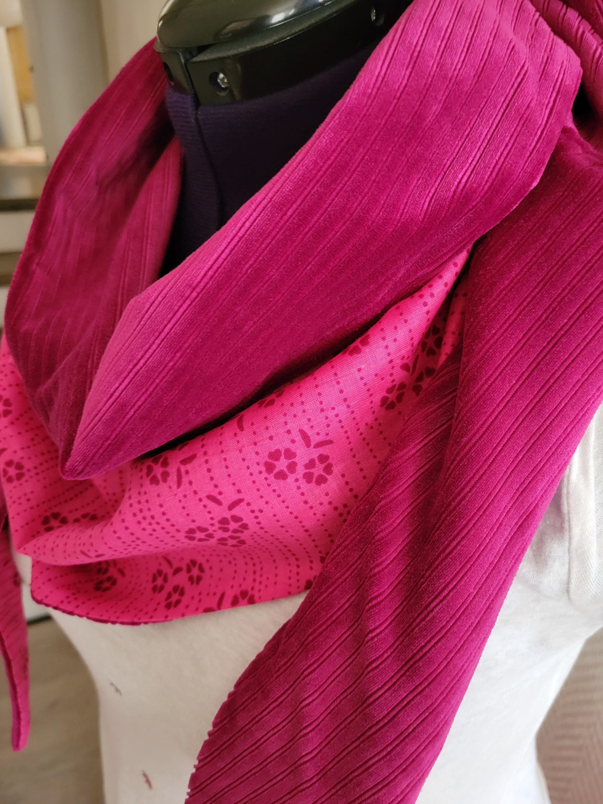 cheche7 Chèche en velours et coton rose fuschia