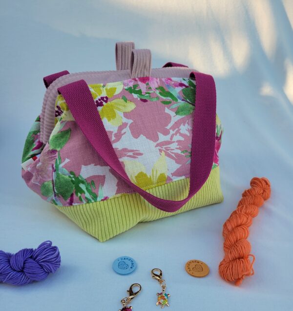 Petit sac à projet tricot crochet broderie velours fleuri