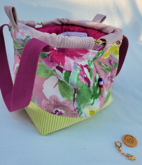 Petit sac à projet tricot crochet broderie velours fleuri