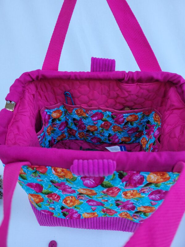sac à projet tricot crochet broderie fuschia