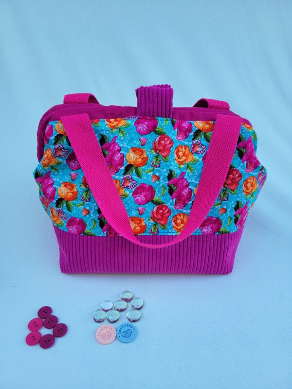 sac à projet tricot crochet broderie fuschia