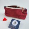 trousse-velours-cerise1 Trousse à accessoires pour le tricot crochet broderie, format moyen en tissu velours et coton fleuri cerise